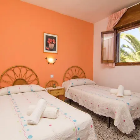 Abahana Amoros * Moraira